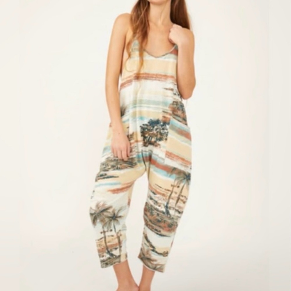 RARE Free People Movement | Hot Shot Printed Onesie | Medium - Picture 2 of 16